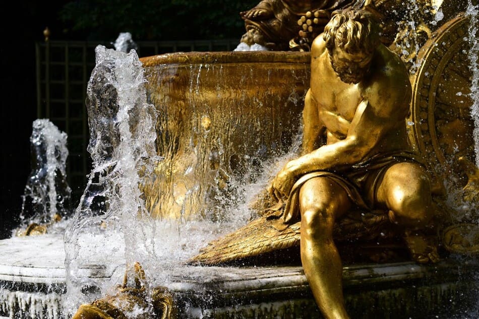 fontaine du chateau de versailles